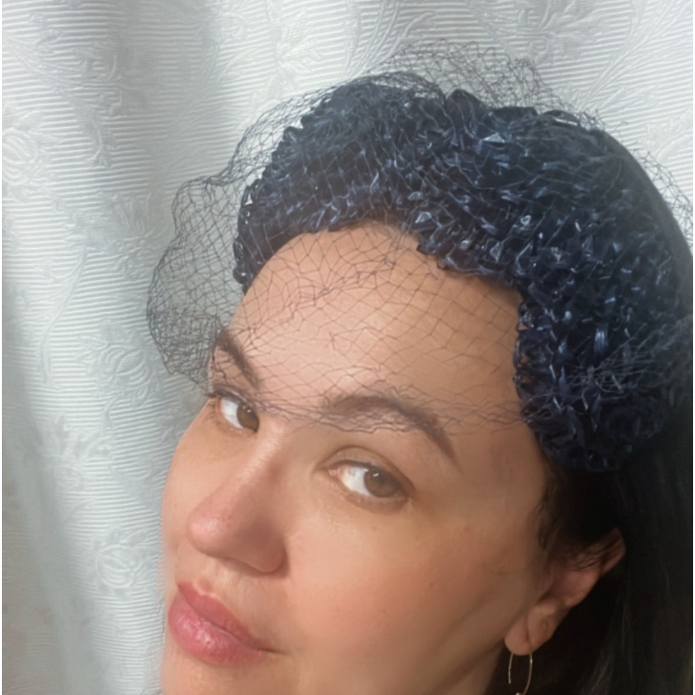Vintage hat for sophisticated lady 💓